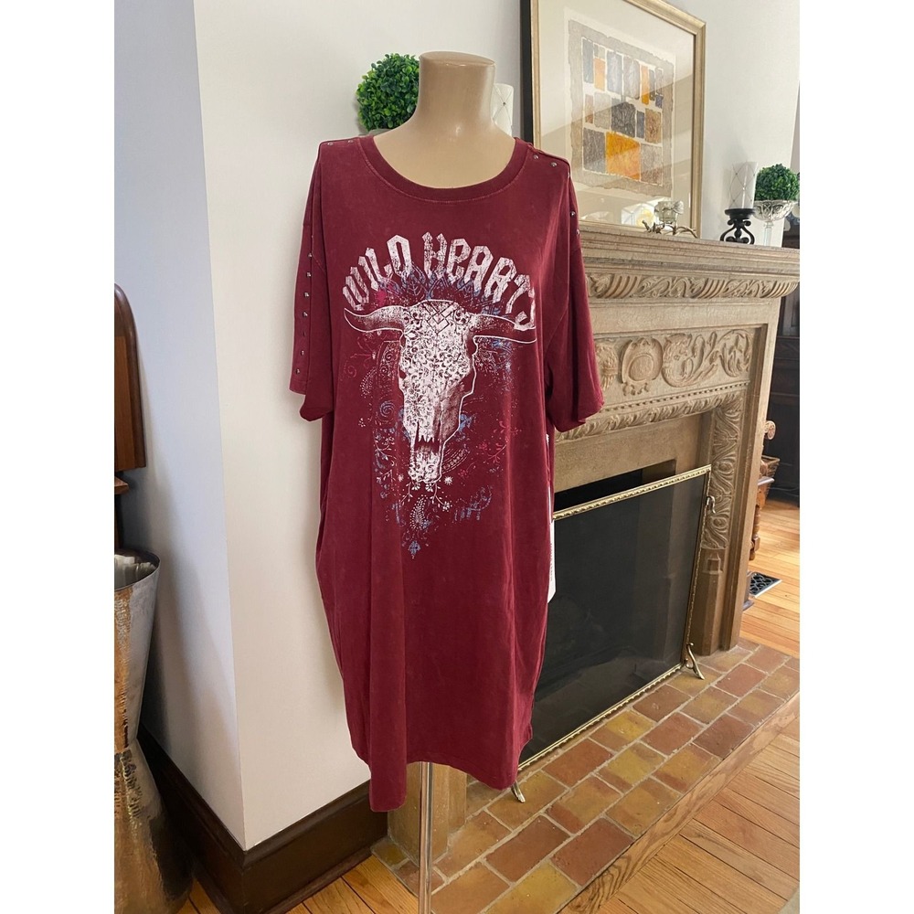 Mimi Chica Wild Hearts Longhorn Studded T-Shirt Dress Burgundy 3X NEW